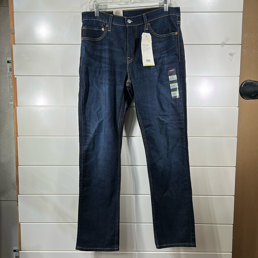Levi’s 32x30 511 Slim Jeans (dark blue)